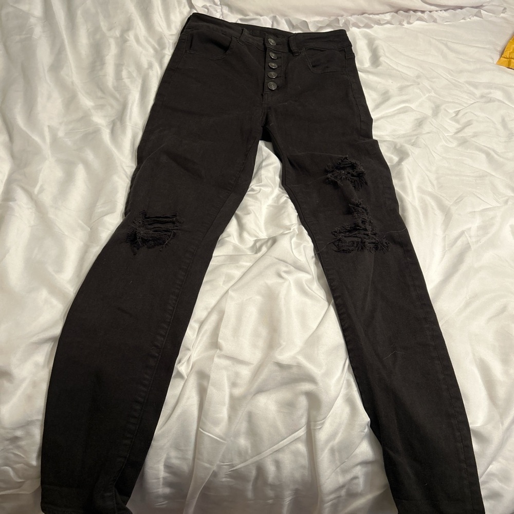 American Eagle Distressed Jeans